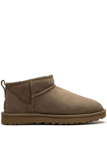 Classic Ultra Mini Boots - Ugg Australia - Modalova