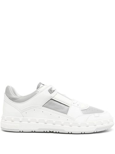 Leather Sneakers - Valentino Garavani - Modalova