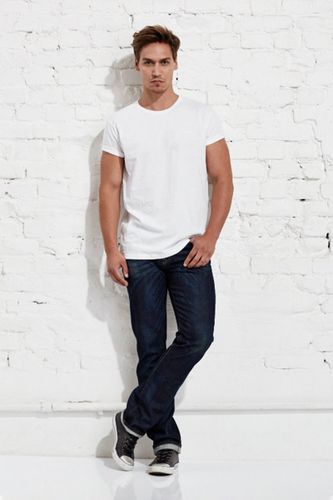 Core Tee male - Rheinstoff E-Commerce GmbH - Modalova
