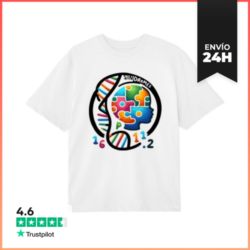 Camiseta Oversize SINCRONIZADOS NEGRO LaTostadora - latostadora.com - Modalova