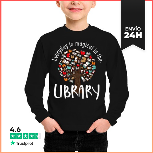 Camiseta Manga Larga Para Niños Cada Día Es Mágico En El Libro De - latostadora.com - Modalova