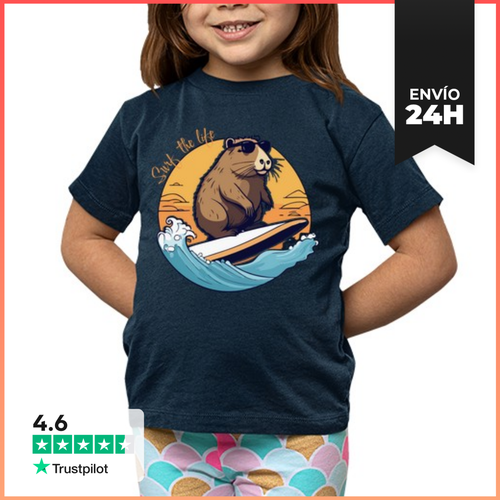 Camiseta Clásica Para Niños Capibara Surfeando LaTostadora - latostadora.com - Modalova