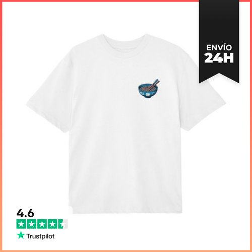 Camiseta Oversize Samurái De Ojos Azules - Ringos Great Soba - latostadora.com - Modalova