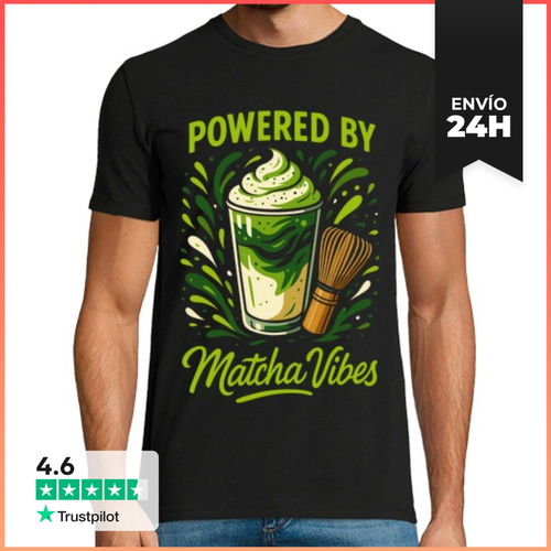 Camiseta Hombre Clásica Powered By Matcha Vibes Vaso Te Verde - latostadora.com - Modalova