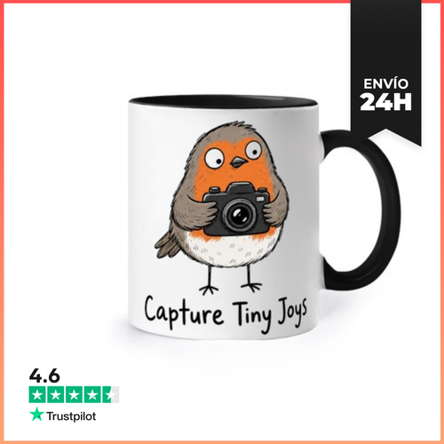 Taza De Colores Robin Holding A Camera Capture Tiny Joys Original - latostadora.com - Modalova