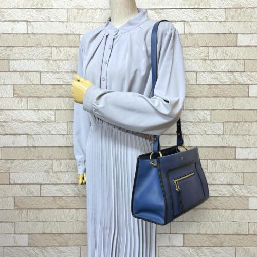 Leather Shoulder Bag (Pre-Owned) - Fendi - Modalova