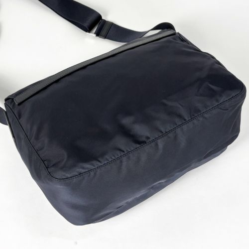 Leather Tessuto Shoulder Bag (Pre-Owned) - Prada - Modalova