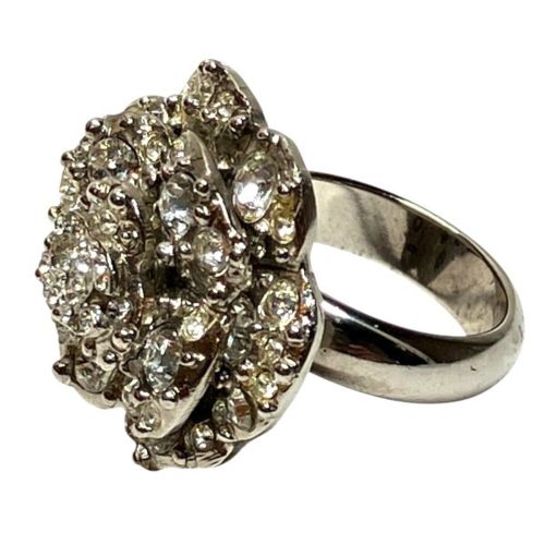 Metal Band Ring (Pre-Owned) - Chanel - Modalova