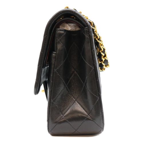 Leather Shoulder Bag (Pre-Owned) - Chanel - Modalova