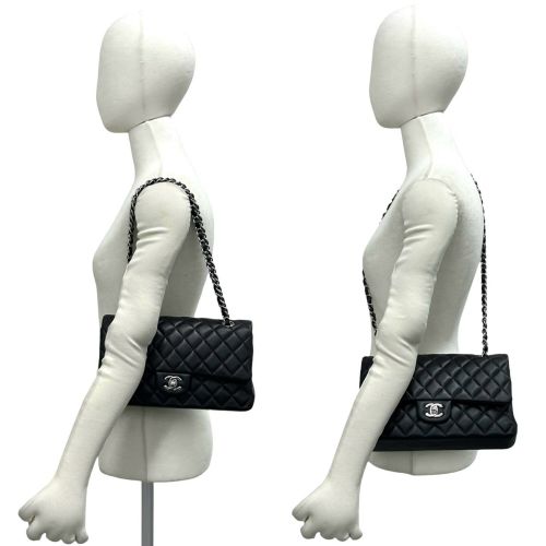 Leather Shoulder Bag (Pre-Owned) - Chanel - Modalova