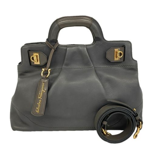 Leather Handbag (Pre-Owned) - Salvatore Ferragamo - Modalova