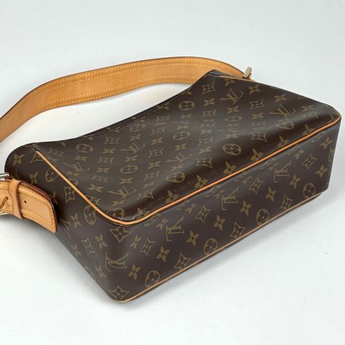 Monogram Shoulder Bag (Pre-Owned) - Louis Vuitton - Modalova