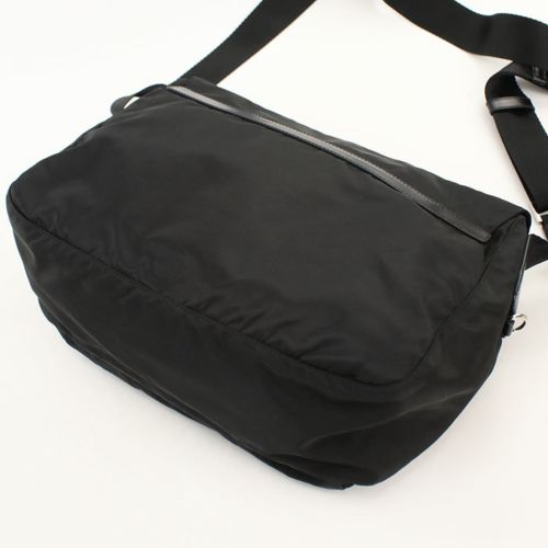 Nylon Shoulder Bag (Pre-Owned) - Prada - Modalova