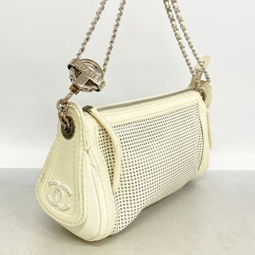 Leather Shoulder Bag (Pre-Owned) - Chanel - Modalova