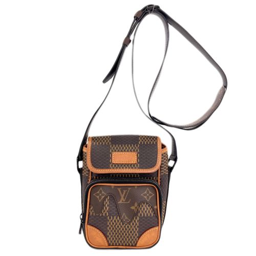 Canvas Shoulder Bag (Pre-Owned) - Louis Vuitton - Modalova
