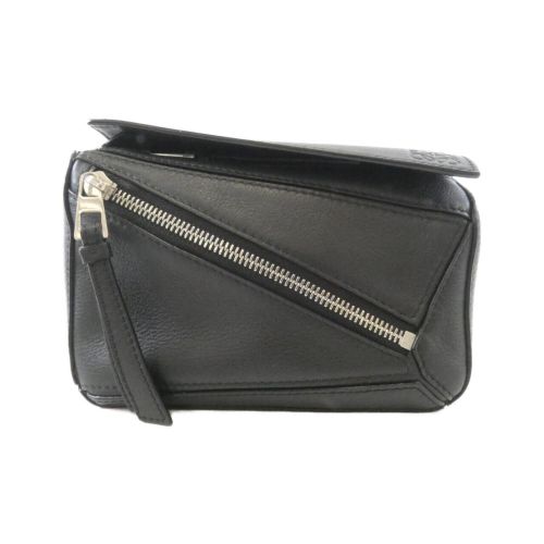 Leather Shoulder Bag (Pre-Owned) - Loewe - Modalova