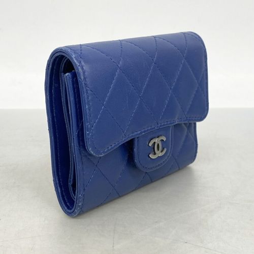 Leather Wallet (Tri-Fold) (Pre-Owned) - Chanel - Modalova