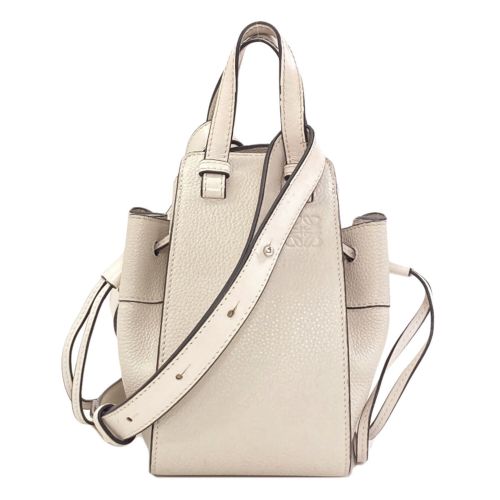 Hammock Leather Handbag (Pre-Owned) - Loewe - Modalova