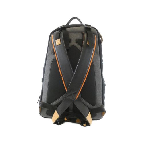 Canvas Leather Backpack (Pre-Owned) - Loewe - Modalova