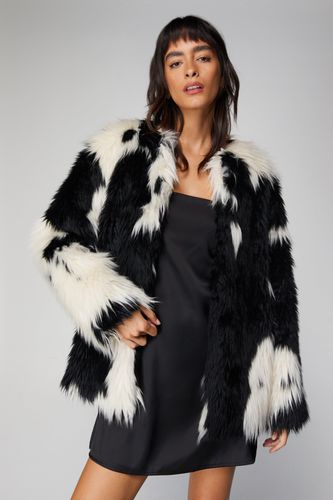 Womens Premium Patchwork Monochrome Fur Coat - 10 - Nasty Gal - Modalova