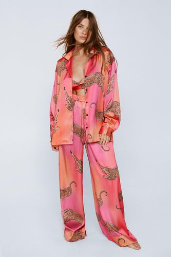 Womens Satin Leopard 3pc Shirt Bralette & trousers Pajama Set - - 18 - Nasty Gal - Modalova