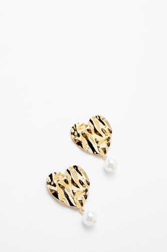 Womens Hammered Heart Pearl Drop Earrings - - ONE SIZE - Nasty Gal - Modalova