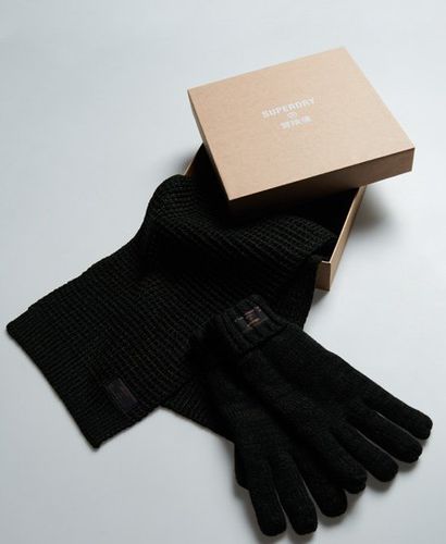 Stockholm Geschenkset mit Schal & Handschuhen - Superdry - Modalova