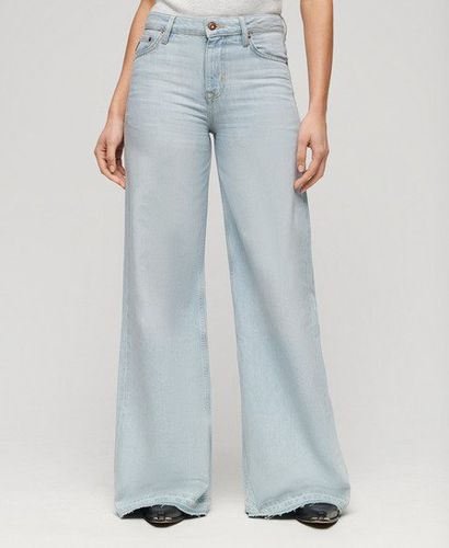 Damen Ausgestellte Jeans mit Unversäubertem Saum und Weitem Bein - Größe: 26/30 - Superdry - Modalova