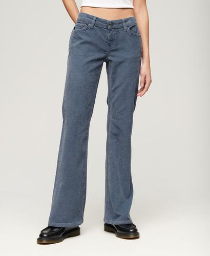 Damen Cord-Jeans mit Niedriger Leibhöhe und Ausgestelltem Bein - Größe: 34/30 - Superdry - Modalova