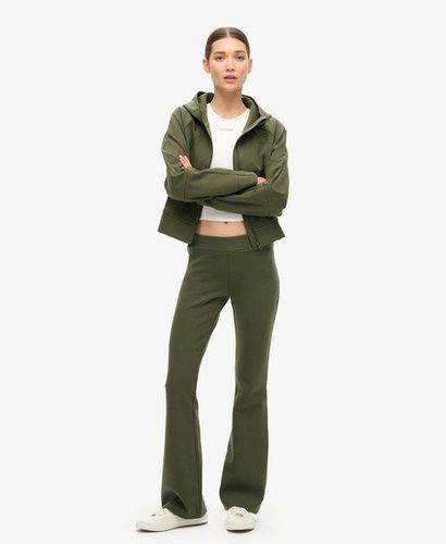 Women's Sport Tech Low Rise Flared Joggers Khaki / Army Khaki - Size: 8 - Superdry - Modalova