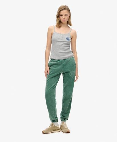 Women's Athletic Essentials Vintage Side Stripe Joggers Green / Pine Green - Size: 8 - Superdry - Modalova