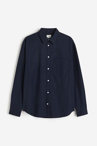 Popelinehemd Loose Fit Marineblau, Freizeithemden in Größe M. Farbe: - H&M - Modalova