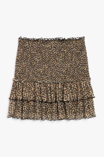 Gesmokter Minirock mit Rüschen Leopardenmuster Herzen, Röcke in Größe M. Farbe: - Monki - Modalova