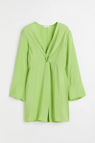 Kleid mit Knotendetail Limegrün, Alltagskleider in Größe XS. Farbe: - H&M - Modalova