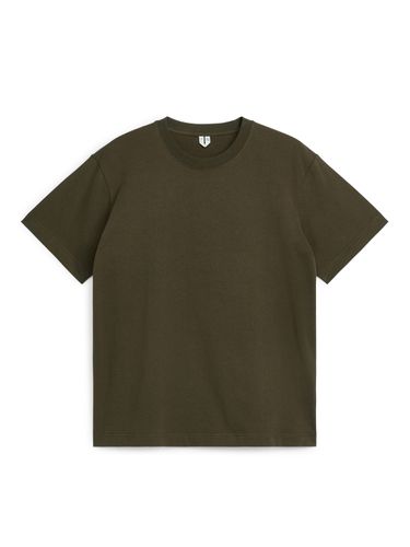 Mittelschweres T-Shirt Dunkelgrün in Größe S. Farbe: - Arket - Modalova