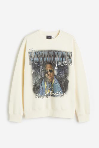 Sweatshirt in Loose Fit Cremefarben/The Notorious BIG, Sweatshirts Größe XS. Farbe: - H&M - Modalova