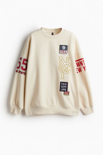 Oversized Sweatshirt mit Print Hellbeige/NYC, Sweatshirts in Größe S. Farbe: - H&M - Modalova