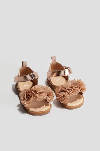 Sandalen mit Stoffblüten Bronzefarben in Größe 18/19. Farbe: - H&M - Modalova