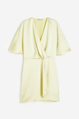 Wickelkleid aus Satin Hellgelb, Alltagskleider in Größe XL. Farbe: - H&M - Modalova
