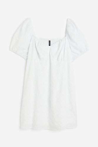Crêpekleid mit Puffärmeln Weiß/Geblümt, Alltagskleider in Größe L. Farbe: - H&M - Modalova