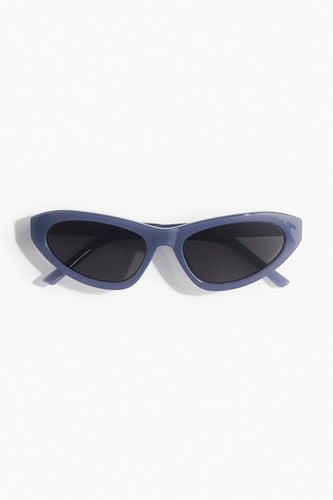 Cat-Eye-Sonnenbrille Blau, Sonnenbrillen in Größe Onesize. Farbe: - H&M - Modalova