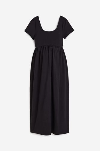 MAMA Jerseykleid mit eckigem Ausschnitt Schwarz, Kleider in Größe M. Farbe: - H&M - Modalova