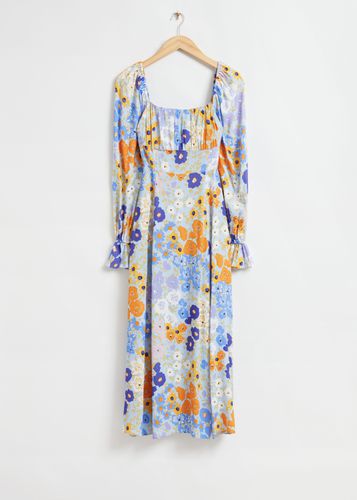 Lockeres Kleid mit doppelten Puffärmeln Mehrfarbig/Blumendruck, Alltagskleider in Größe 34. Farbe: - & Other Stories - Modalova