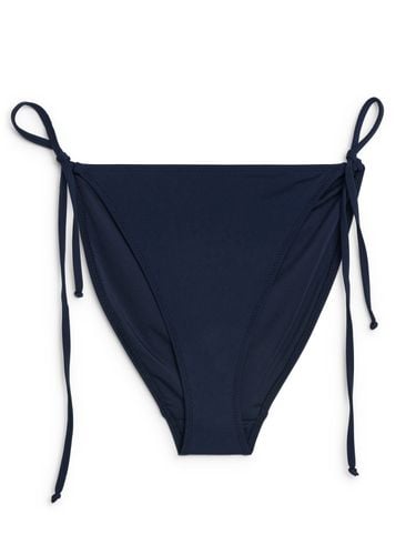 Bikinitanga mit Schnürung Dunkelblau, Bikini-Unterteil in Größe 42. Farbe: - Arket - Modalova