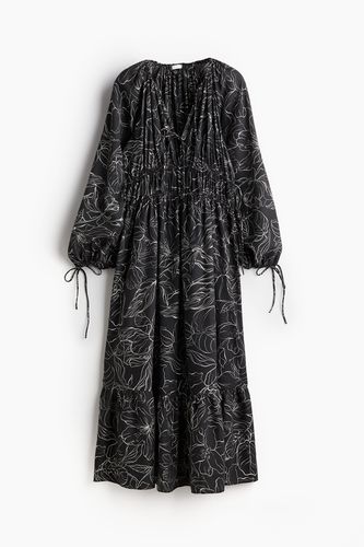 Kleid mit Kordelzügen Schwarz/Geblümt, Alltagskleider in Größe M. Farbe: - H&M - Modalova