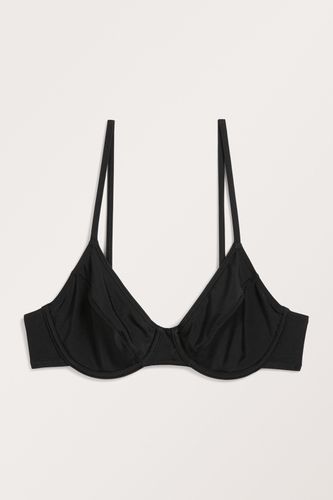 Schwarzer Bikini-BH mit Bügeln Schwarz, Bikini-Oberteil in Größe 85B. Farbe: - Monki - Modalova