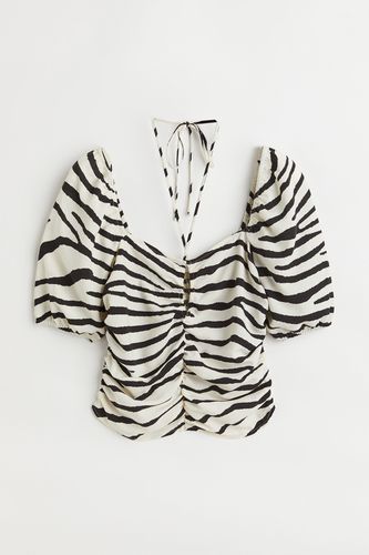 Cropped Bluse Cremefarben/Zebramuster, Blusen in Größe XS. Farbe: - H&M - Modalova