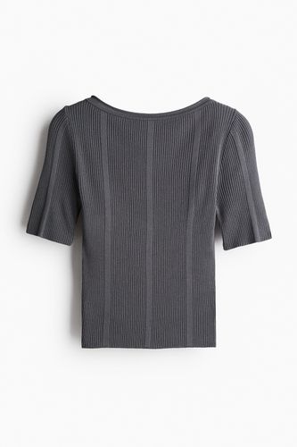 Geripptes Shirt mit tiefem Rückenausschnitt Dunkelgrau, T-Shirt in Größe M. Farbe: - H&M - Modalova