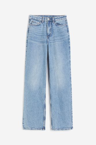 Wide Ultra High Jeans Helles Denimblau, Baggy in Größe 36. Farbe: - H&M - Modalova