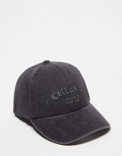 Unisex - Cappellino slavato con logo stile college tono su tono - Collusion - Modalova